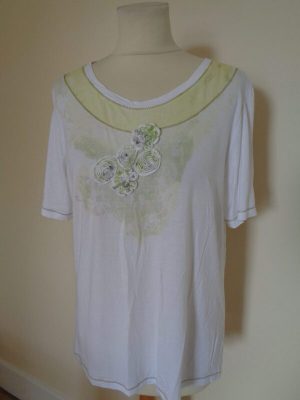 AVANTGARDE WHITE T-SHIRT WITH LIME GREEN DETAIL