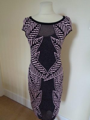 MARC CAIN BLACK AND PINK PRINT DRESS