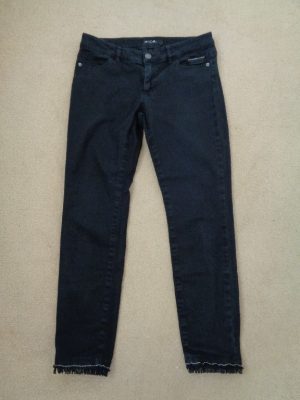 MARC CAIN BLACK FRAYED HEM JEANS WITH CHAIN DETAIL