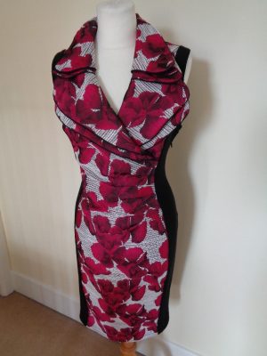 JOSEPH RIBKOFF DRESS WITH PINK AND WHITE FLORAL PANEL AND WIRED COLLAR