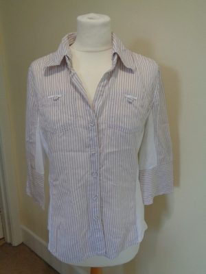 MARC CAIN BEIGE AND WHITE STRIPED SHIRT WITH POCKETS