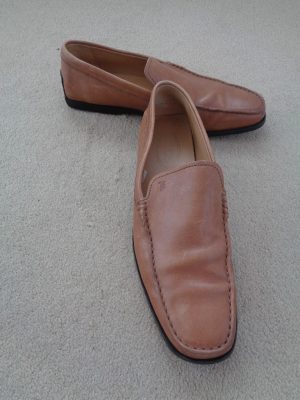 TOD'S MEN'S BROWN LEATHER LOAFERS