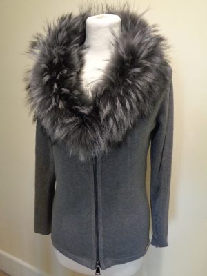 PASSIONI GREY KNITTED ZIPPED JACKET WITH STATEMENT FUR COLLAR