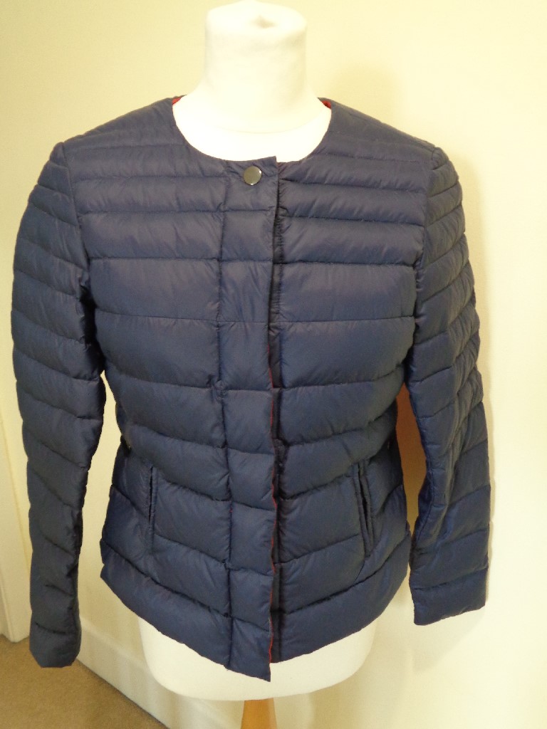 ARMANI JEANS NAVY BLUE AND RED DOWN QUILTED JACKET