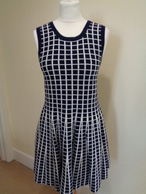 INTERDEE BRAND NEW BLUE AND WHITE CHECKED SLEEVELESS KNIT DRESS