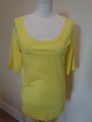 THEORY YELLOW SCOOP NECK COTTON T-SHIRT