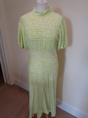 GHOST LIME GREEN AND WHITE FLORAL PRINT MAXI DRESS